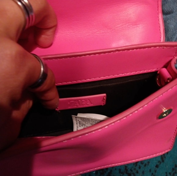 Zara Elegant Pink Handbag with Beaded Handle - Picture 4 of 5